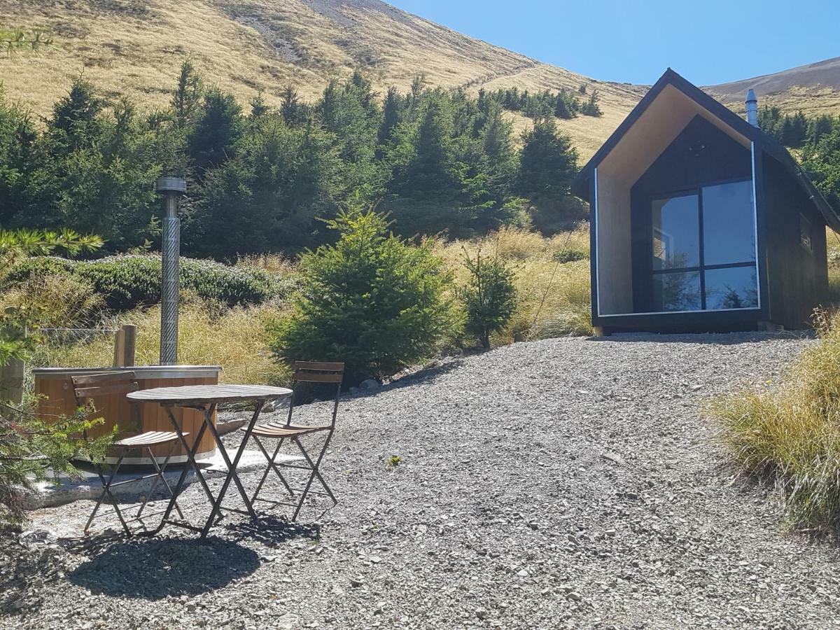 Hotel Lake Stella Mountain Huts Mt Lyford Exterior foto