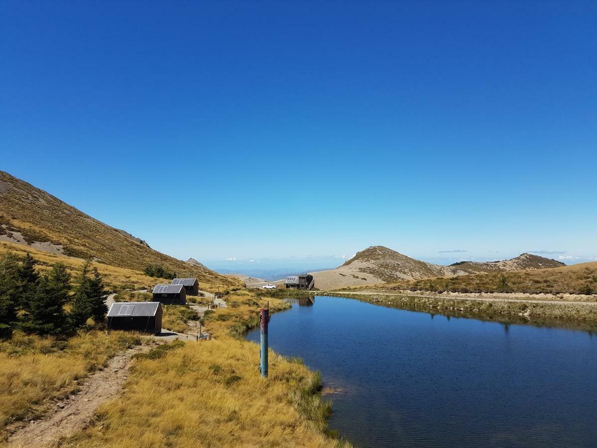Hotel Lake Stella Mountain Huts Mt Lyford Exterior foto
