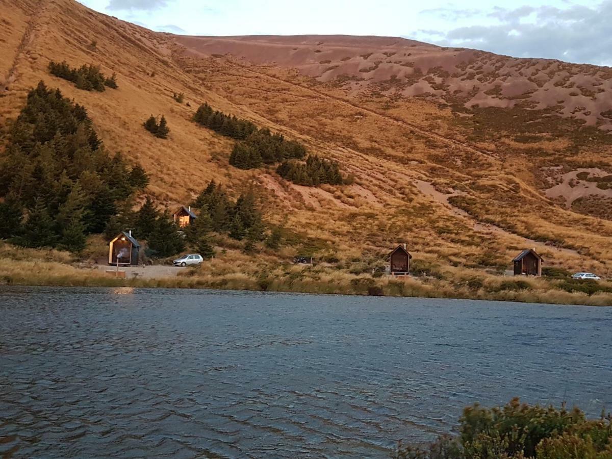 Hotel Lake Stella Mountain Huts Mt Lyford Exterior foto