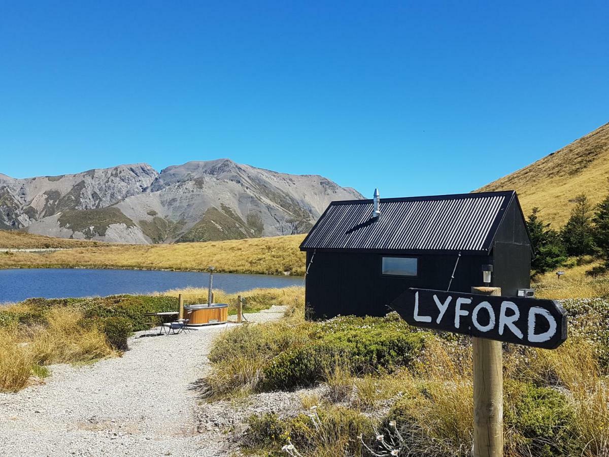 Hotel Lake Stella Mountain Huts Mt Lyford Exterior foto